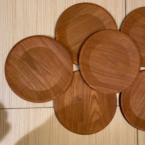 MCM Danish Teak Wooden Plates by Hafnia - Picture 6 of 8
